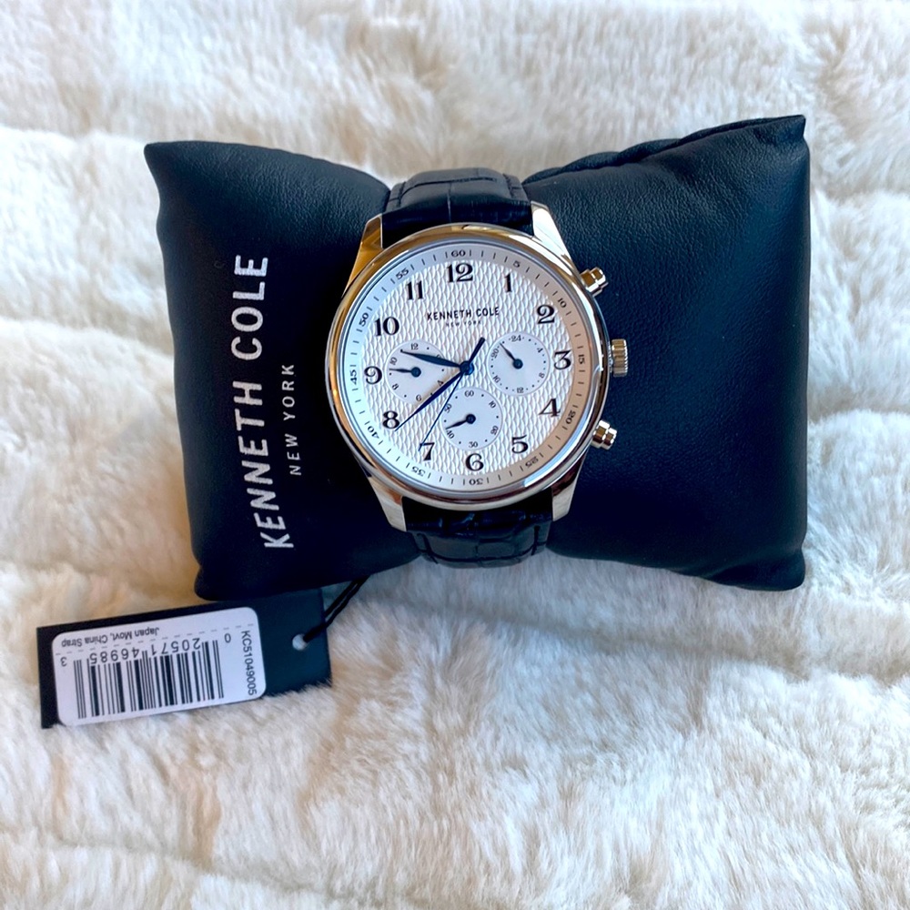 Mens Black and Silver Watch